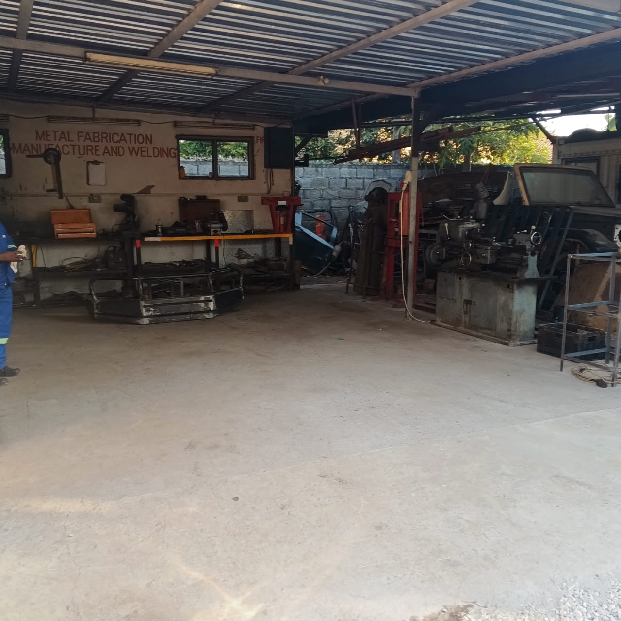 Additional machining equipment in the engineering shop